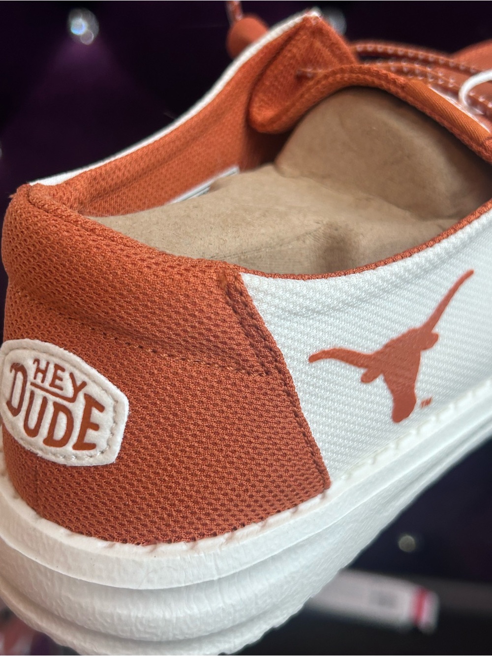 NWT Hey Dude Wendy Slip-On Shoes Texas Longhorns Burnt Orange White - Picture 4 of 5